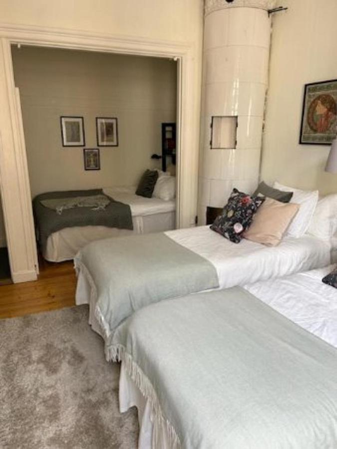 Stockholm Loft Haven 3 Beds In A 1- Bedroom Gem - 917 외부 사진