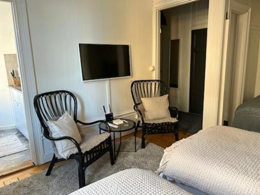 Stockholm Loft Haven 3 Beds In A 1- Bedroom Gem - 917 외부 사진